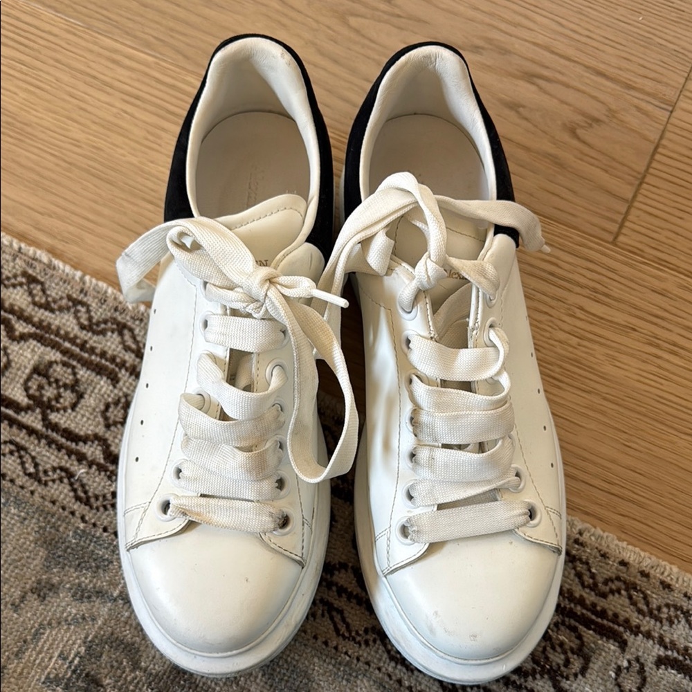 Alexander McQueen black and white Sneakers